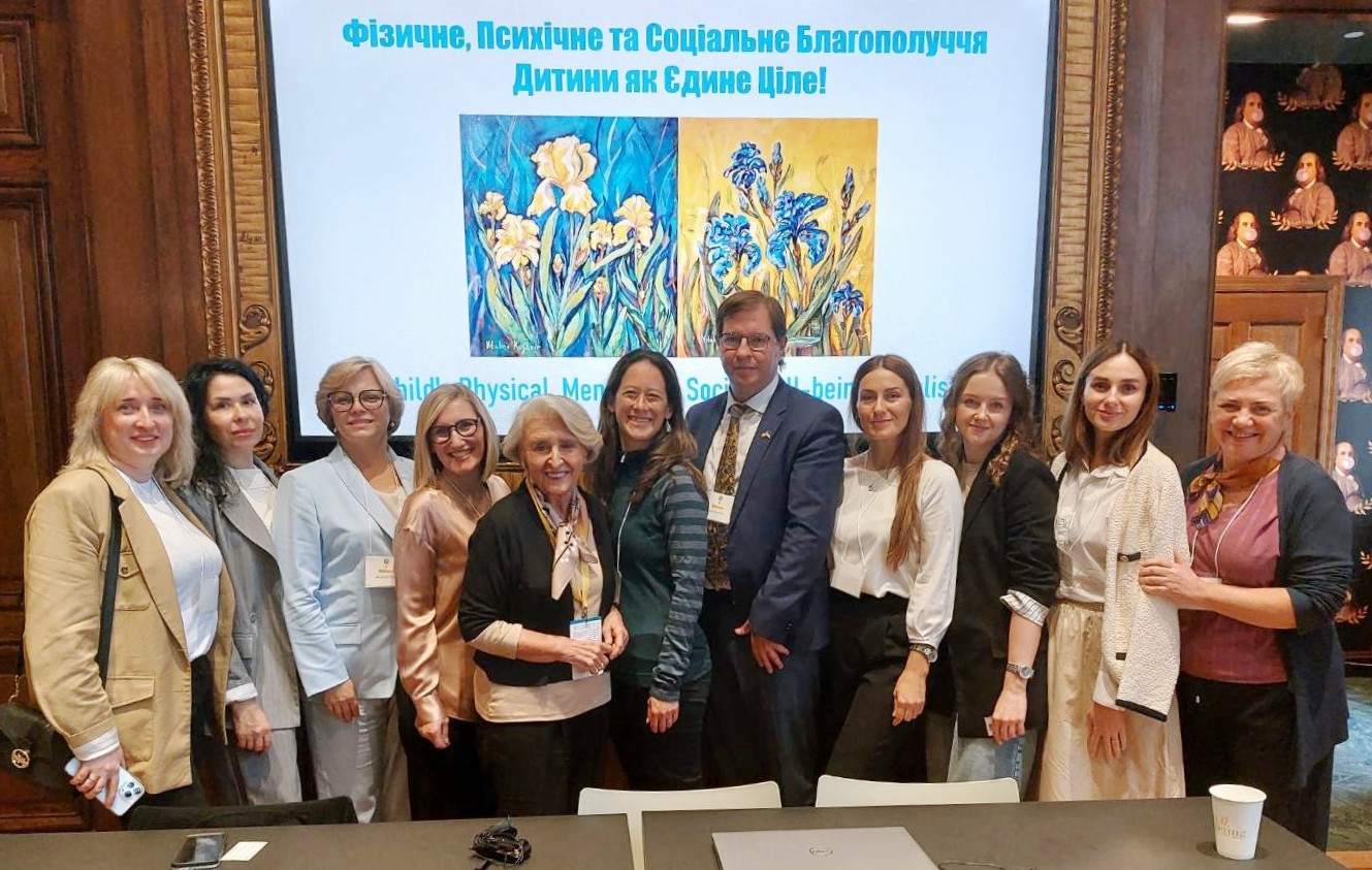 Перша зустріч у Федерації Здоровя Філадельфії з її головою - Наталі Левкович